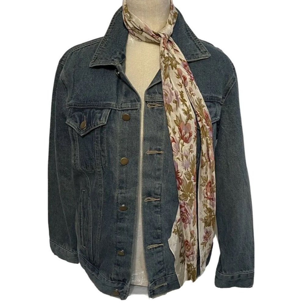 Karma Blue Jean Jacket Womens Size Medium  Classic Fit 100% Cotton w/ Scarf